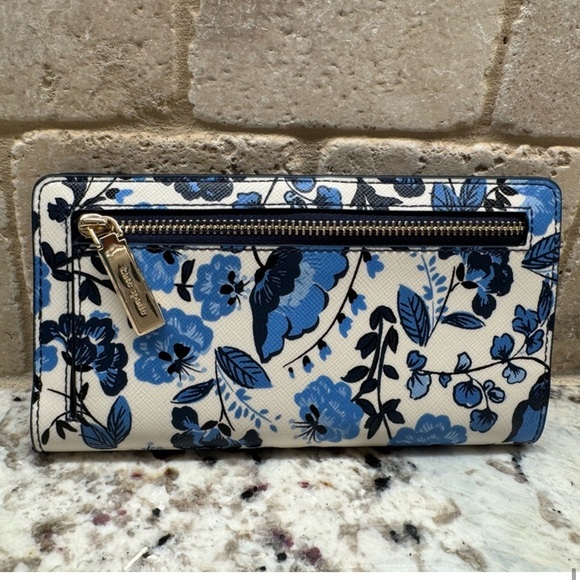 💙🩵Brand New Kate Spade Madison Vase Floral Large Slim Bifold Wallet🩵💙 - Picture 8 of 12